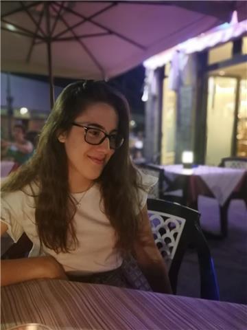 Studentessa universitaria di lettere offre lezioni private di italiano, storia, inglese e latino!