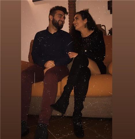 Mi chiamo Andrea Calderone, ho frequentato il Liceo Scientifico  A. Meucci  di Milazzo diplomandomi con 100/100 e ho conseguito il titolo di laurea di Matematica triennale all'Università degli studi di Messina. con 110/110. Attualmente sto studiando per l