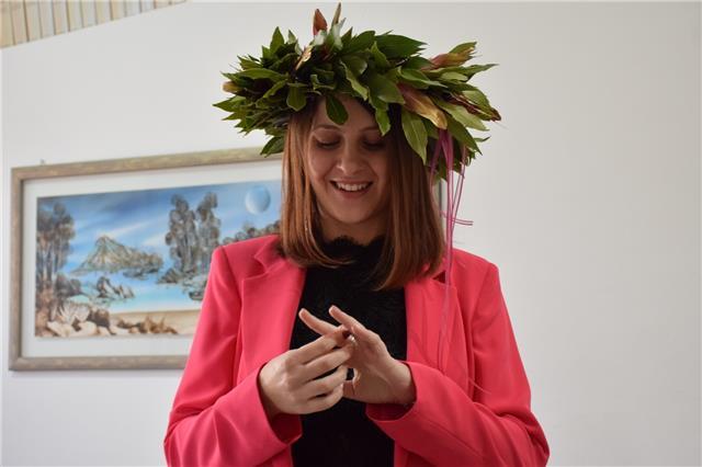 Laureata in lingue per l’impresa impartisce ripetizioni di inglese e spagnolo a Bologna per ragazzi di scuole elementari, medie e superiori e per adulti con livello principiante/ intermedio