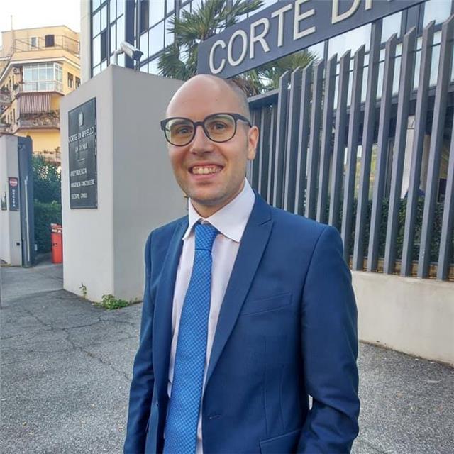 Insegnante in materie giuridiche