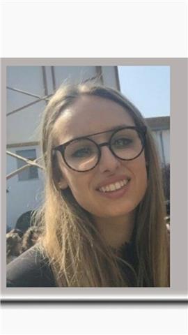 Laureanda in ingegneria gestionale di Bologna impartisce lezioni online di matematica per elementari medie e superiori