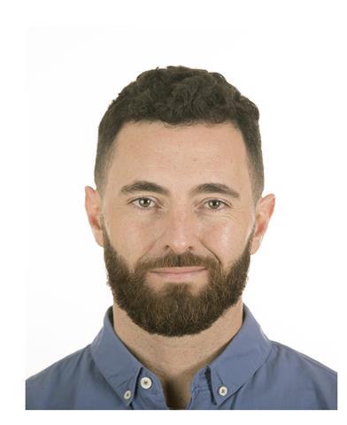 Licenciado en filología inglesa y máster en lenguas modernas por la universidad complutense y university of nebraska illinois, con experiencia en españa y eeuu, se ofrece como profesor de inglés en madrid