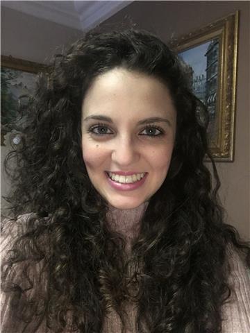 Insegnante di storia per bambini e ragazzi di scuole medie