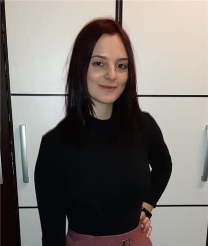 Studentessa universitaria con certificazione B1 di inglese offre ripetizioni private di inglese