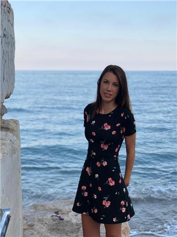 Profesora de educación primaria se ofrece a dar clases de repaso y apoyo