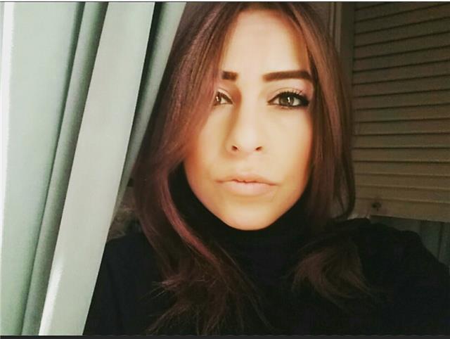 Insegnante di diritto civile e penale con laurea magistrale in giurisprudenza