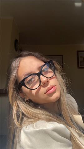 Studente con ampio bagaglio culturale nelle materie che ha studiato, per info contattatemi e organizzeremo delle lezione in modalità online