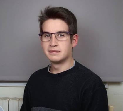 Estudiante de ingeniería de telecomunicaciones se ofrece en dar clases particulares de matemáticas. experiencia con muy buenos resultados en alumn@s de eso, bachillerato y universidad