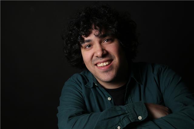Graduado en musicología ofrece clases de piano clásico, jazz y otros estilos populares (blues, bossa... ). improvisación, armonía y lenguaje musical
