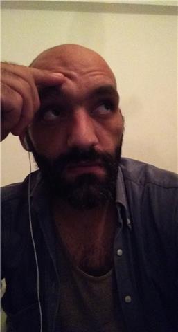 Maestros y maestras de español para el dictado de clases en linea