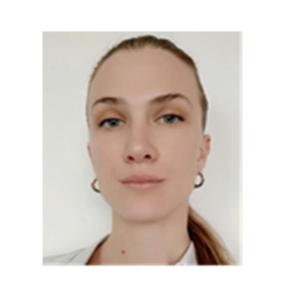 Madrelingua spagnolo, insegnate di lingue dal 2012 e laureanda docente scuola dell’infanzia