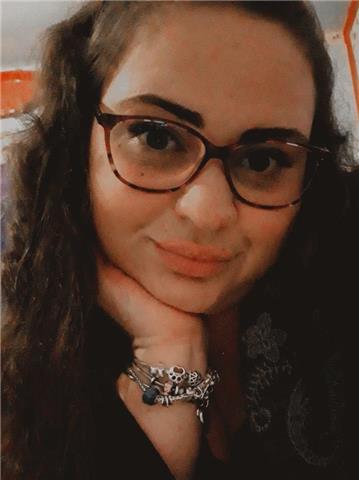 Studentessa universitaria laureanda in beni culturali, offre ripetizioni di storia dell'arte e letteratura