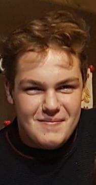 Studente qualificato di musica offre lezioni per bambini/ragazzi/adulti di musica a livello 0. pianoforte, ottoni, percussioni