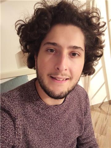 Studente al secondo anno della facoltà di fisica si offre per ripetizioni di matematica e fisica