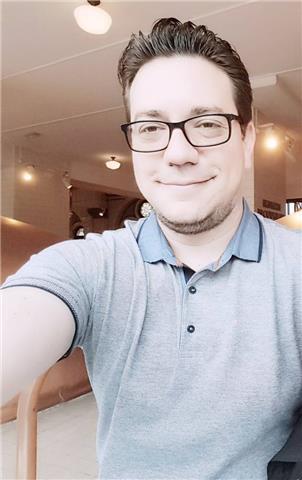 Profesor de matemáticas con más de 15 años de experiencia, solo clases en castellano