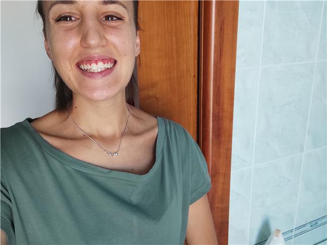 Ragazza universitaria con diploma in biotecnologie sanitarie offre ripetizioni per le seguenti materie: anatomia, biologia, storia, matematica
