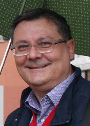 Ingegnere meccanico; libero professionista