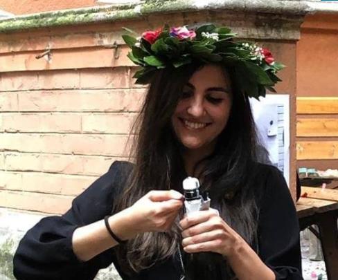 Laureata in chimica e chimica dei materiali offre lezioni di chimica private per studenti di scuola superiore