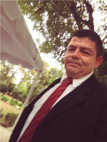 MAESTRO DE EMPRENDIMIENTO, ADMINISTRACIÓN, TALENTO HUMANO