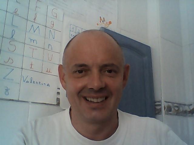 English Man, English Profe disponible por exitó!