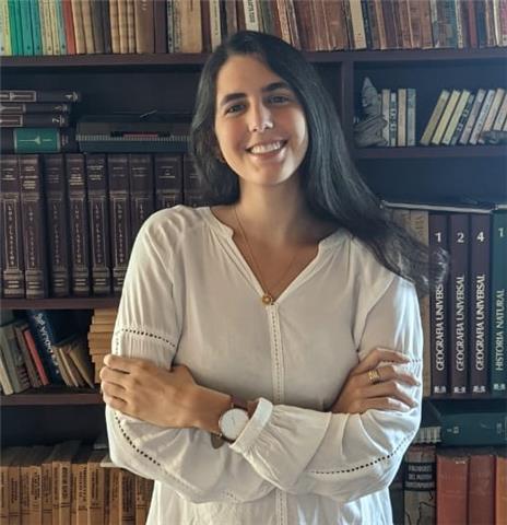 Soy una persona creativa, apasionada y entusiasta. es un honor para mi poder enseñarle español a extranjeros en barcelona