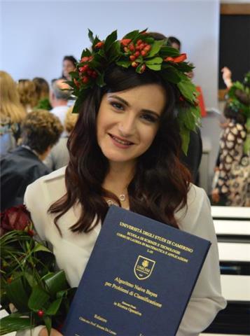 Laureata alla magistrale di matematica con 110 e lode, offro ripetizioni di Matematica per le superiori e aiuto compiti elementari e medie