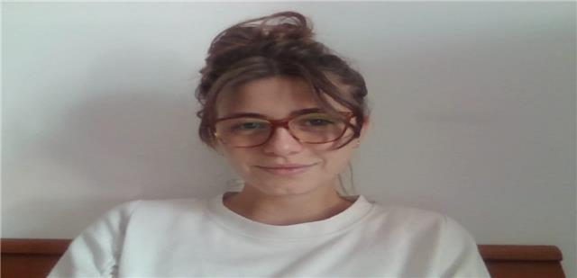 Laureata in lettere moderne offre lezioni private di italiano, storia, grammatica, letteratura a bambine/i e ragazze/i (primaria, secondaria di primo grado, secondaria di secondo grado). aiuto con i compiti, preparazione a interrogazioni e verifiche, ripa