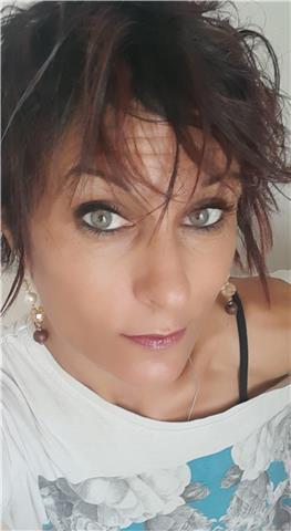 Signora con Diploma di Maturità Classica e Laurea in Scienze Politiche Sociali, disponibile per ripetizioni in materie umanistiche per elementari, medie e superiori.
Genny