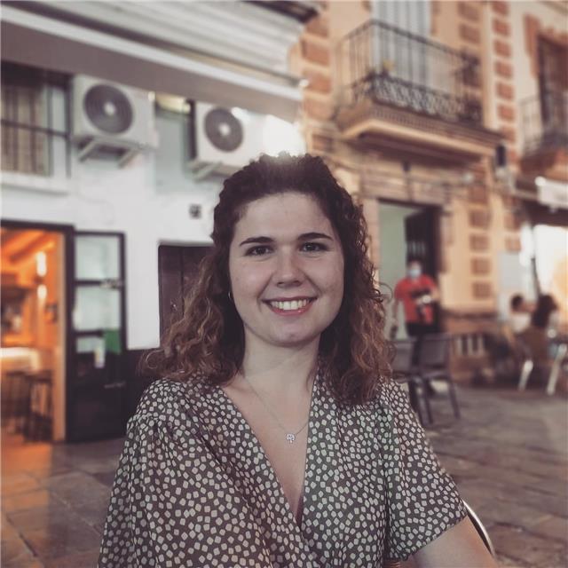 Clases online de Inglés de certificados de Cambridge y APTIS y clases de refuerzo de inglés niveles Primaria, Secundaria y