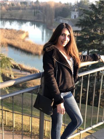 Studentessa universitaria di comunicazione, offro lezioni di italiano, storia e spagnolo (sono madrelingua) a cusano milanino o milano