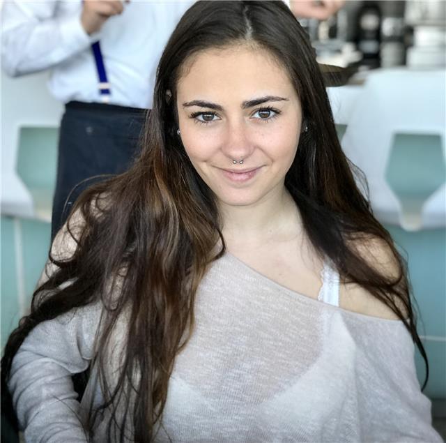 Estudiante de fin de año del doble grado en ingeniería química e ingeniería en organización industrial ofrece clases dinámicas y divertidas de matemáticas, física y química para alumnos de todos los cursos de eso