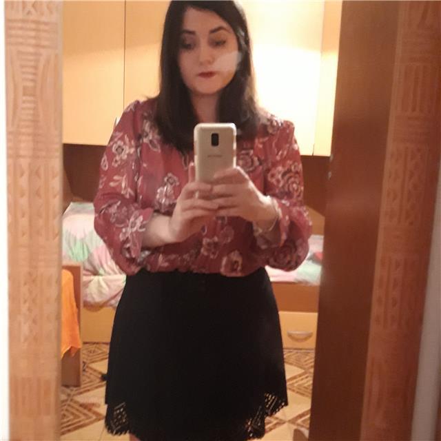 Studentessa laureata con 109 offre ripetizioni di italiano, di scienze umane e di inglese