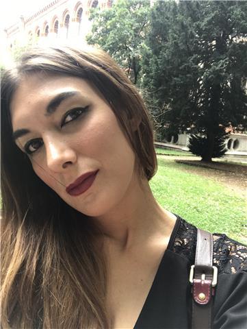 Offro lezioni private di materie umanistiche. possibilità di aiutare anche nelle altre materie scolastiche