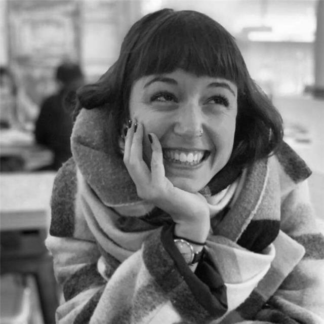 Bonjour ! soy nativa francesa y profesora de francés. si te aburres en estos días de cuarentena, apuntate y aprende francés conmigo 😁! todos los nive