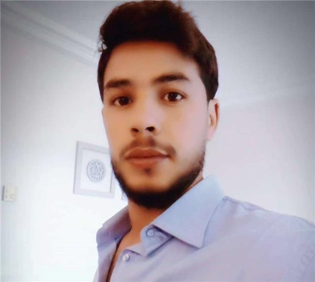 Docteur en physique offre des cours den physique-chimie pour tous les niveaux