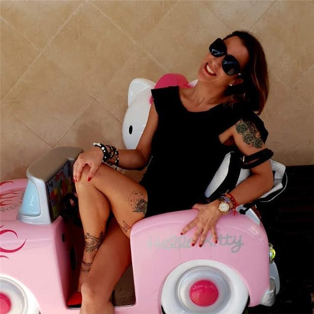 Soy biotecnologa podría impartir tanto física y química como lengua y literatura puesto que hice ciencias puras y letras puras