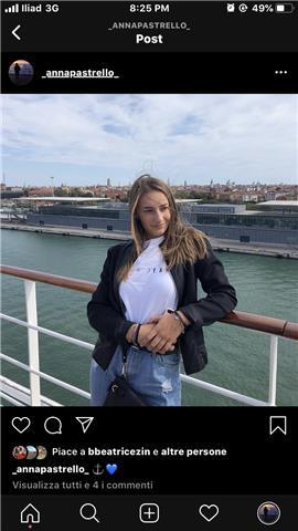 18 anni diplomata in liceo scientifico. Solare, intelligente, estroversa