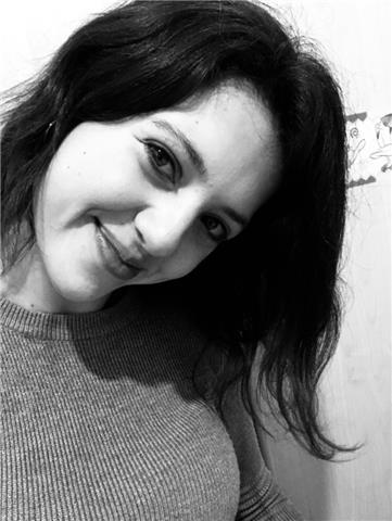 Studentessa universitaria di lingue impartisce ripetizioni di inglese ma offre anche possibilità di aiuto compiti (con esperienza)