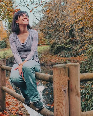 Laureata in biologia molecolare, in possesso anche di un titolo di dottorato, offre ripetizioni di matematica per studenti delle scuole medie