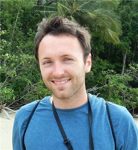 Qualified cambridge examiner offering exam preparation classes in sabadell