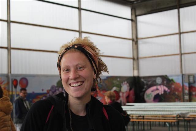 Laureata in  mediazione linguistica e culturale  offre ripetizioni di lingue e di italiano, storia e filosofia