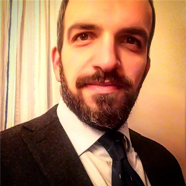 Insegnante di Matematica e Fisica con grande eperienza