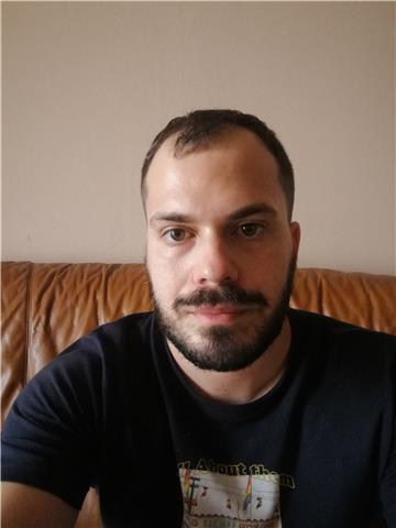 Laureando in lingue moderne presso l'università degli studi di trento offre lezioni private di conversazione, grammatica e letteratura inglese per studenti delle medie e delle superiori