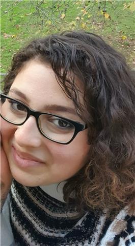 Sono una giovane Biologa con un forte orientamento per l insegnamento
prima della laurea ho preso il diploma come Perito Chimico
Ho una forte passione per tutto cio che riguarda la Biologia e la Chimica e da anni faccio ripetizioni a ragazzi che hanno bis