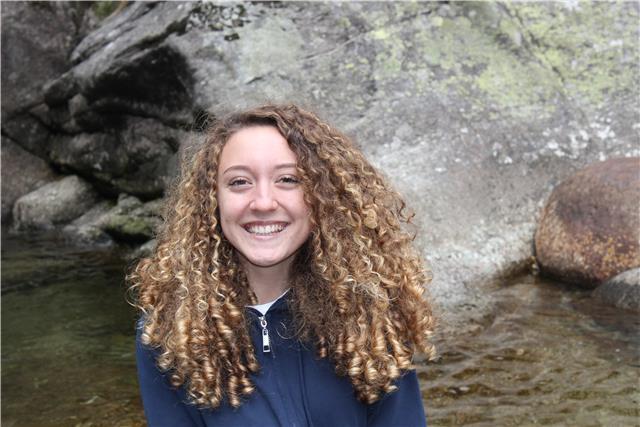 Sono una studentessa universitaria che nel tempo libero offre ripetizioni di inglese e materie sanitarie