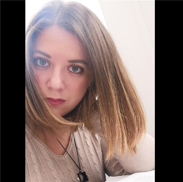 Insegnante per ripetizioni materie umanistiche e doposcuola