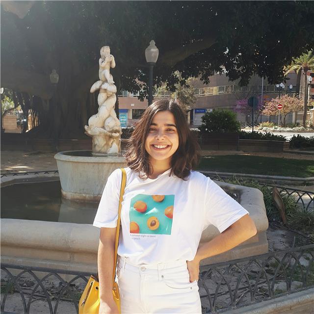 Profesora de Francés nativa - Clases de conversación nivel intermedio/avanzado