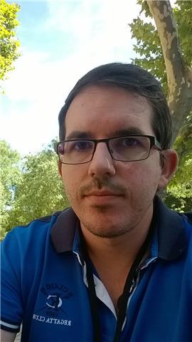 Profesor de estadística imparte clases de matemáticas en córdoba