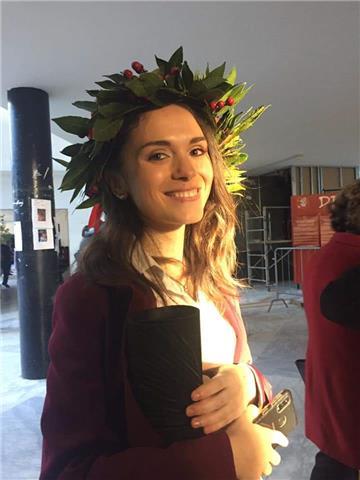 Giovane laureata offre ripetizioni ad alunni e privati a milano