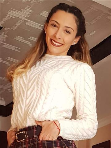 Profesora de inglés bilingüe impartirá clases de varios niveles a quien lo solicite. Apoyo escolar, preparación de examen, práctica de conversación y gramática!